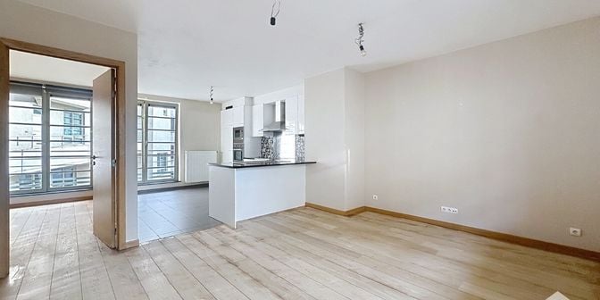 Appartement te huur in Rue de Dinant 2 bus 2, 1000 Brussel
