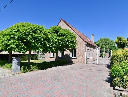                                         Eengezinswoning te koop in Nieuwerkerken, € 419.000
