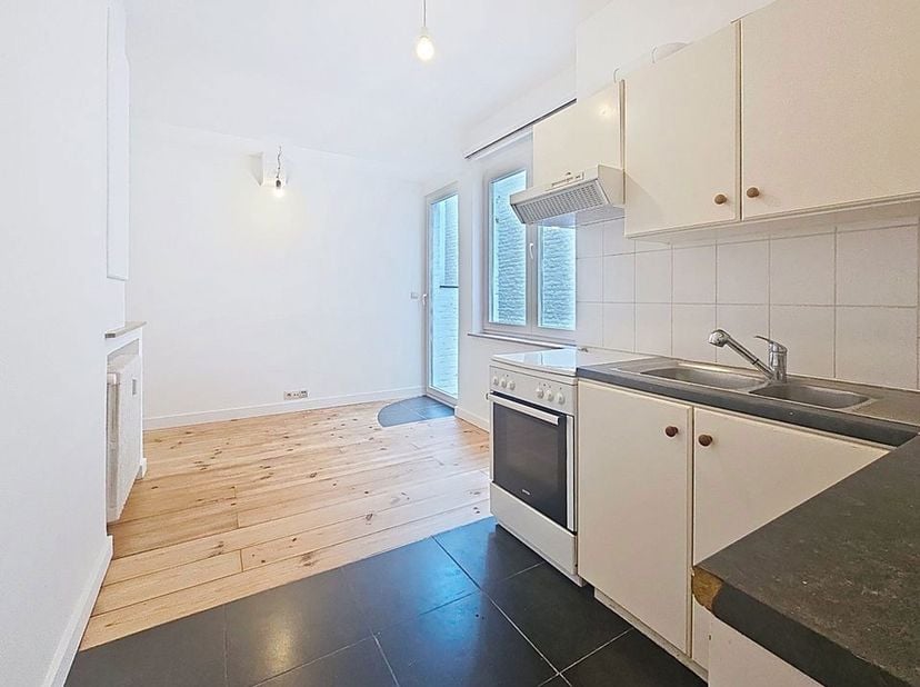 Appartement te koop in Rue Paul Emile Janson 3,
                    1000 Brussel