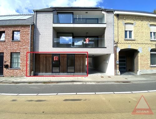                                         Appartement à louer à Zonnebeke, € 800
