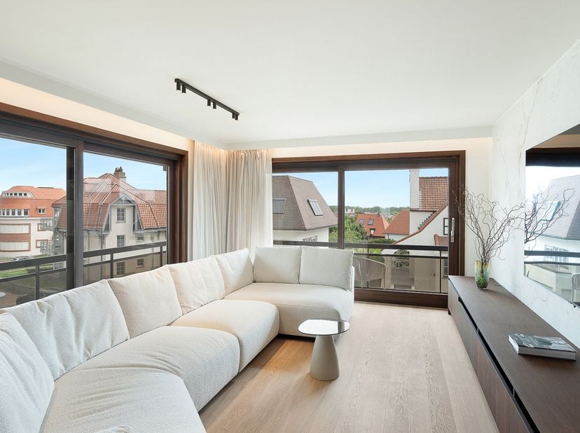 Appartement te koop in Jozef Nellenslaan 39 bus 2,
                    8301 Heist