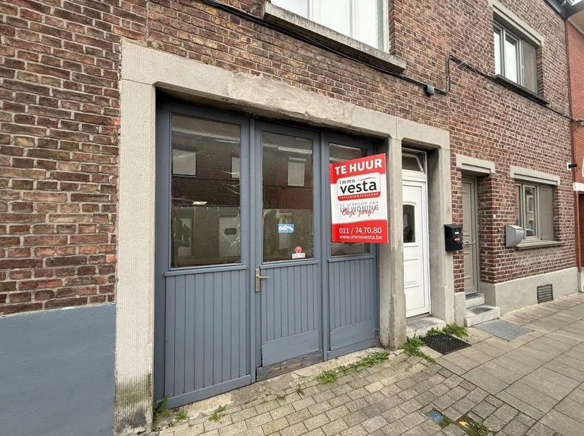Bedrijfsvastgoed te huur in SLAGMOLENSTRAAT 28,
                    3800 Sint-Truiden