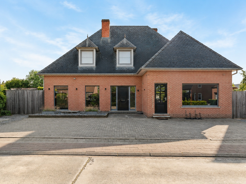 Maison à vendre
                    à 2861 Onze-Lieve-Vrouw-Waver