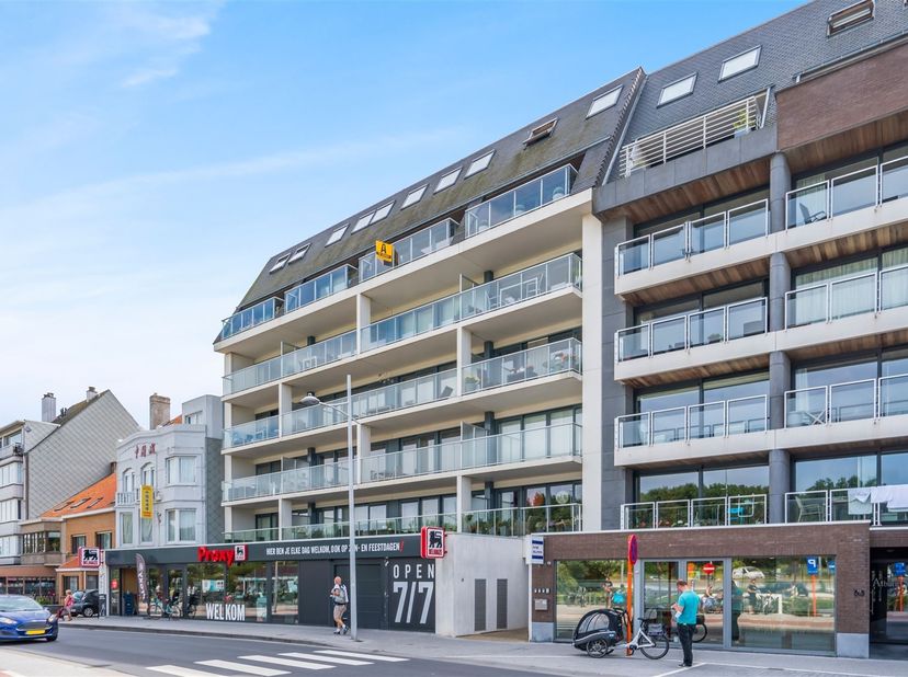 Ondergrondse garagebox in residentie Murano gelegen in centrum Bredene-Duinen aan de Kapelstraat.