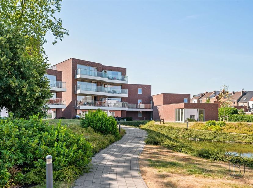 Appartement te koop
                    in 9600 Ronse