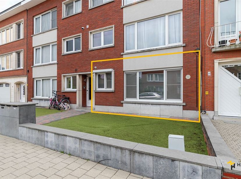 Gerenoveerd appartement (103 m²) met 2-3 slaapkamers en tuin (100 m²) in Deurne<br />
In deze woonwijk is het rustig wonen, terwijl je toch profiteert