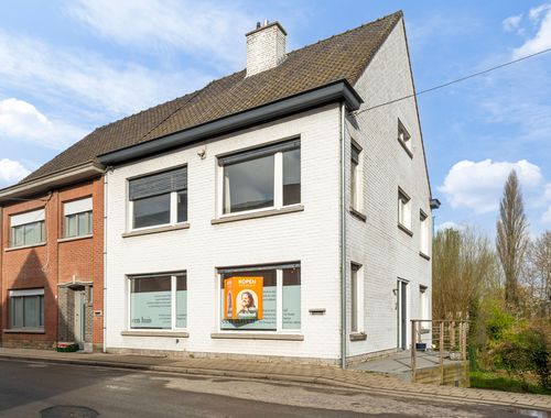                                         Woning te koop in Bissegem, € 320.000
