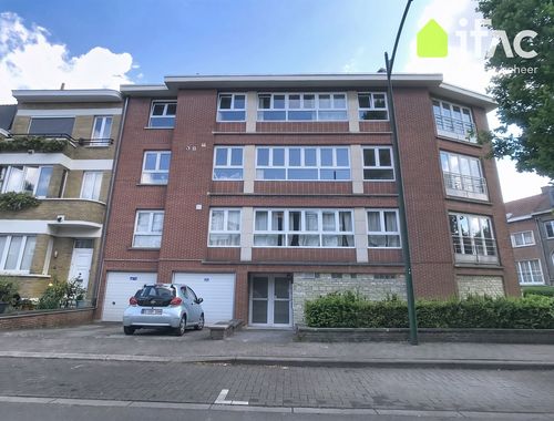                                         Appartement à louer à Woluwe-Saint-Pierre, € 1.064
