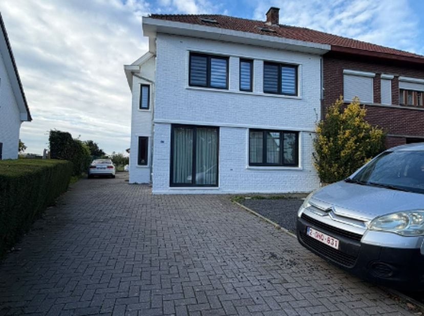 Huis te koop in Riemsterweg 33,
                    3740 Bilzen