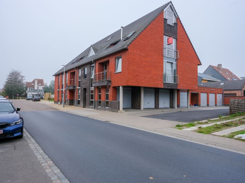 Appartement te koop in Eug. de Grootelaan 25 bus D9,
                    8650 Houthulst