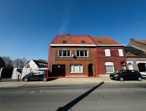                                         Maison à vendre à Ledegem, € 170.000
