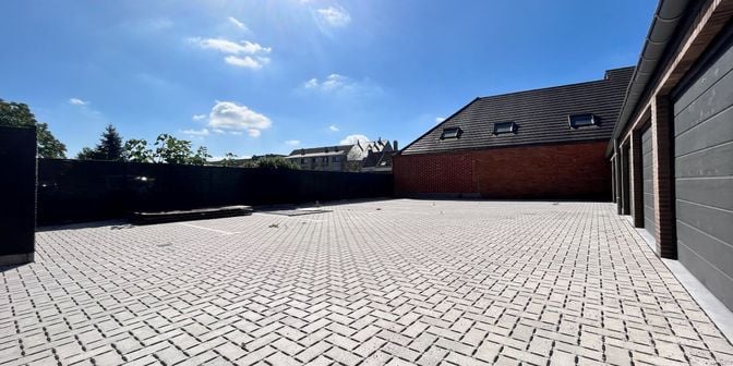 Garage à louer à Stationsstraat 14 boîte S6, 8020 Oostkamp