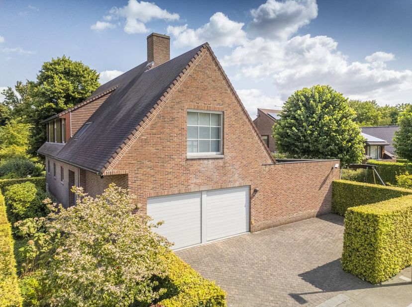 Huis te koop in Avondzonweg,
                    8500 Kortrijk