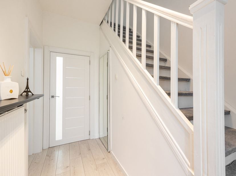 INSTAPKLARE, RUIME GEZINSWONING MET 3 SLAAPKAMERS OP EEN PERCEEL VAN 9A92CA TE HASSELT!<br />
<br />
Gelegen aan de Wijerveldstraat 35 in Hasselt geni