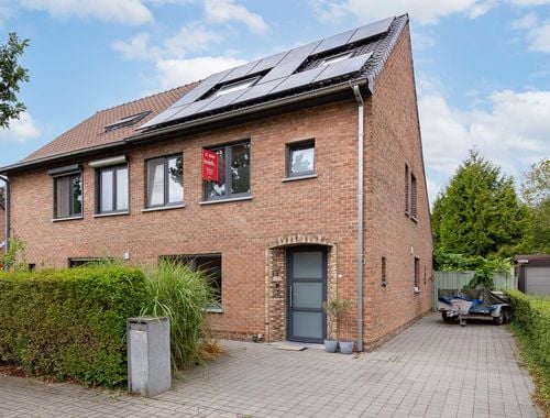                                        Woning te koop in Merelbeke, € 520.000
