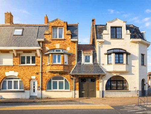                                         Maison bourgeoise à vendre à Renaix, € 259.000
