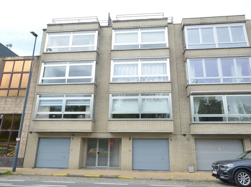 Garage à vendre
                    à 8400 Oostende