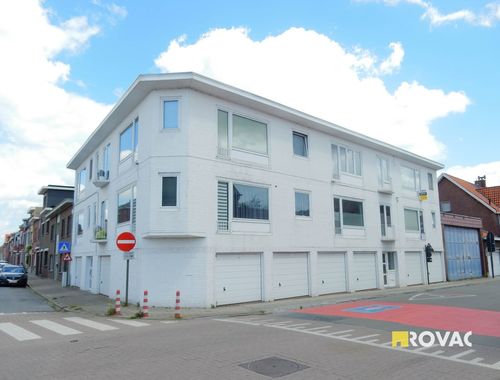                                         Appartement te koop in Izegem, € 235.000
