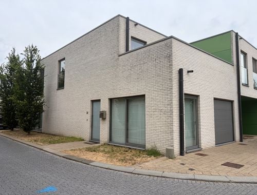                                         Maison à louer à Deinze, € 1.150
