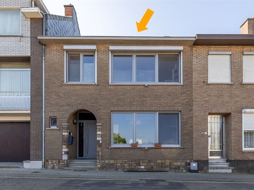 Charmante maison jumelée avec jardin orienté sud, accès arrière et EPC C sur un emplacement de choix à Scherpenheuvel.<br />
Cette maison étonnamment