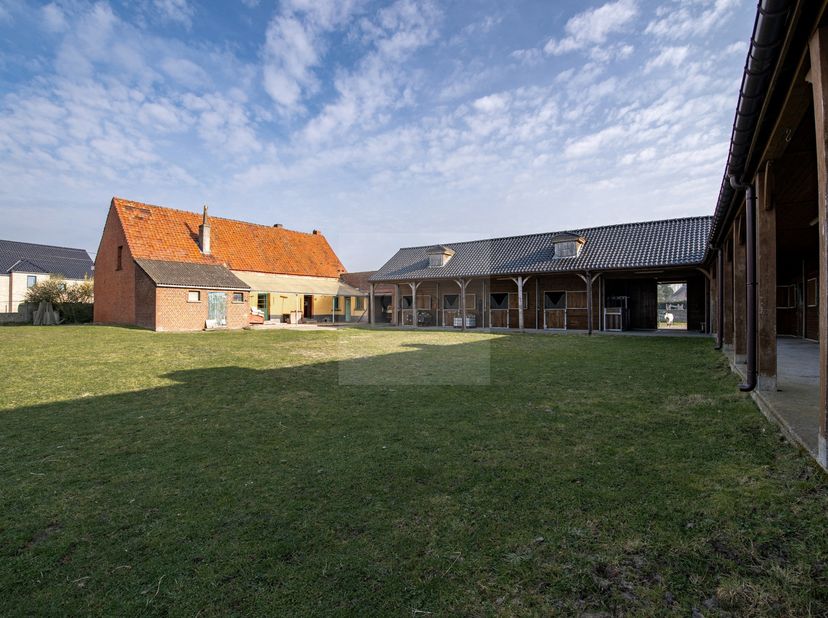 Huis te koop
                    in 7334 Hautrage