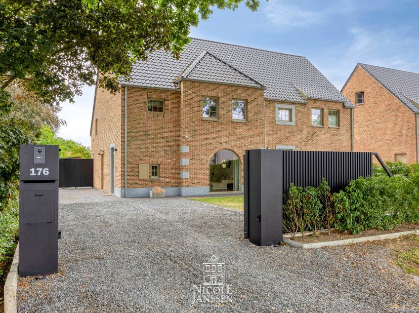 Maison à vendre
                    à 3640 Ophoven
