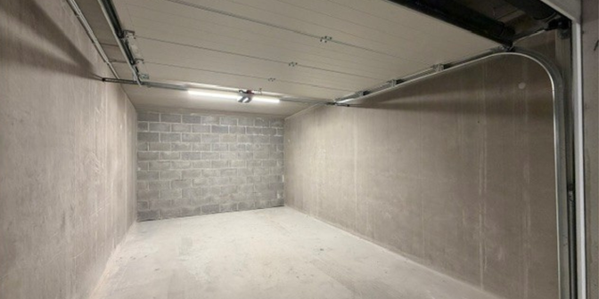 Garage te huur in Rue de Serbie 89, 4000 Liège