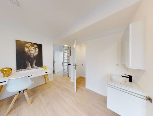                                         Kot-Kamer te huur in Berchem, € 570
