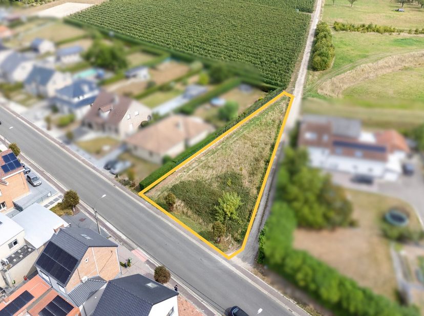 Terrain à vendre
                    à 3850 Nieuwerkerken