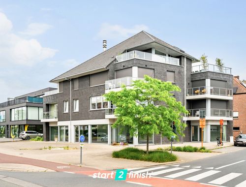                                         Bien commercial à vendre à Roeselare, € 625.000
