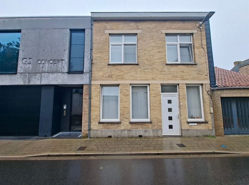 Huis te huur in Valkestraat 5,
                    8970 Poperinge