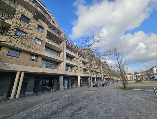                                         Duplex te huur in Kortrijk, € 1.250
