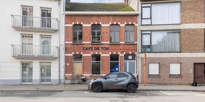Bien professionnel à vendre à Kerkplein 5, 2200 Herentals