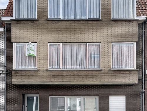                                         Appartement te huur in Izegem, € 695
