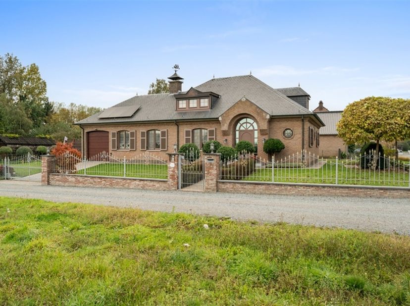 Huis te koop in ,
                    9140 Temse