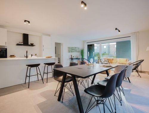                                         Appartement à vendre à Oostakker, € 303.000
