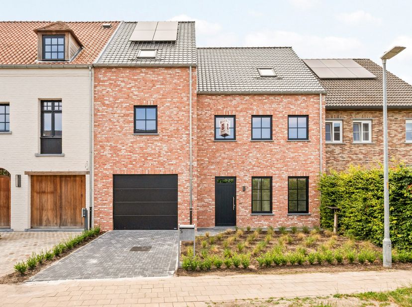Huis te koop in Magerman 5,
                    2360 Oud-Turnhout