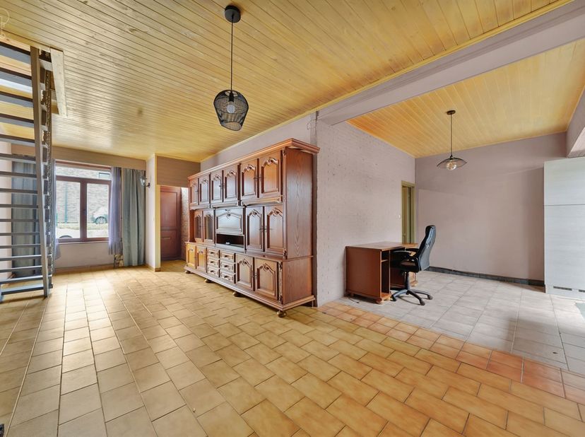 Huis te koop in ,
                    7783 Le Bizet
