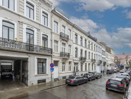                                         Entrepôt à vendre à Anderlecht, € 1.975.000
