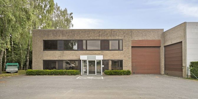Bedrijfsvastgoed te huur in Oostrozebeeksestraat 74, 8710 Ooigem