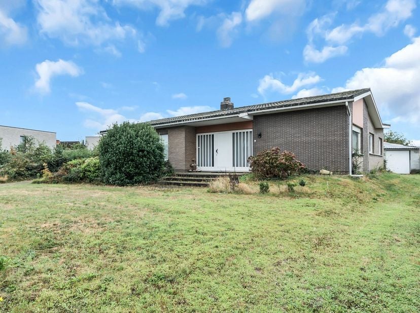 Huis te koop in Leyndekker 6,
                    2431 Veerle
