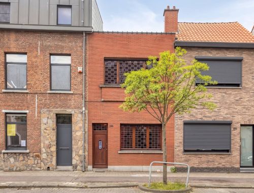                                         Maison à vendre à Hoboken, € 229.000
