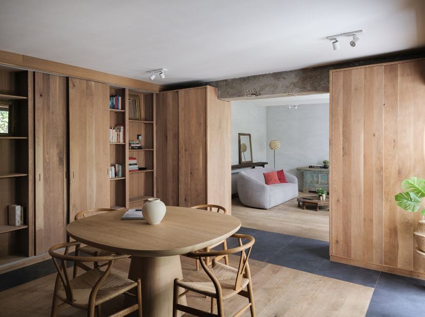 Wabi Sabi naar de hand van architect Tatsuro Miki. Exclusief 1 slpk-appartement met ruim en groen terras in een prestigieus gebouw te Centrum Gent.<br