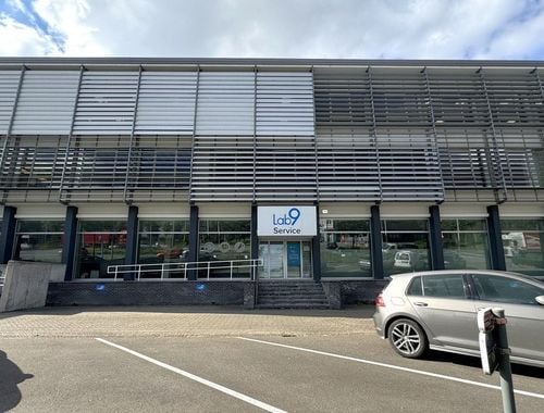                                         Bâtiment d’entreprise à louer à Antwerpen, € 6.959
