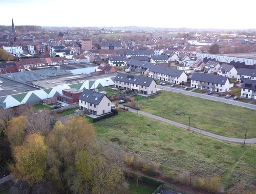                                         Terrain à bâtir à vendre à Lauwe, € 194.000
