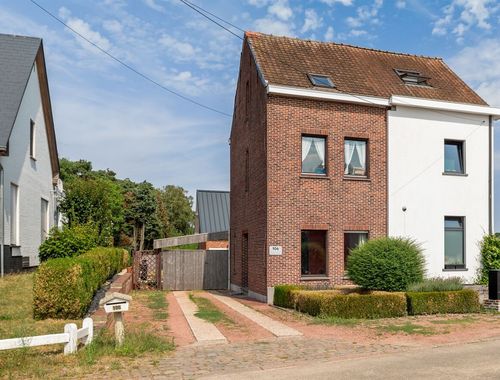                                         Maison unifamiliale à vendre à Hombeek, € 375.000

