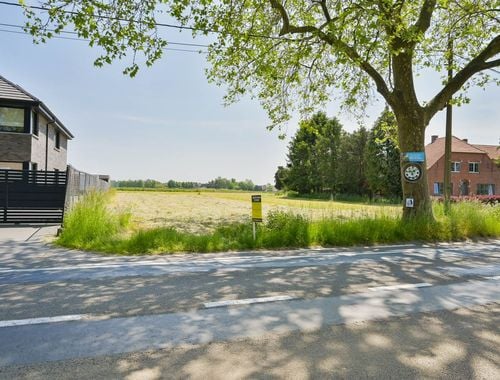                                         Bouwgrond te koop in Ravels, € 235.000

