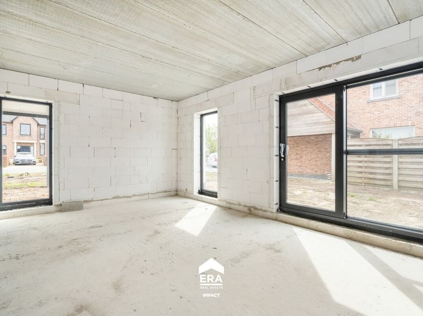 [[ DIT PAND NEEMT DEEL AAN DE ERA OPEN HUIZEN DAG OP 13/6 VAN 14:30 TOT 15:30 ]] Deze moderne halfopen nieuwbouwwoningen worden gerealiseerd in Bree,