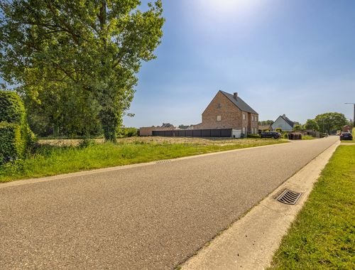                                         Bouwgrond te koop in Westerlo, € 348.000
