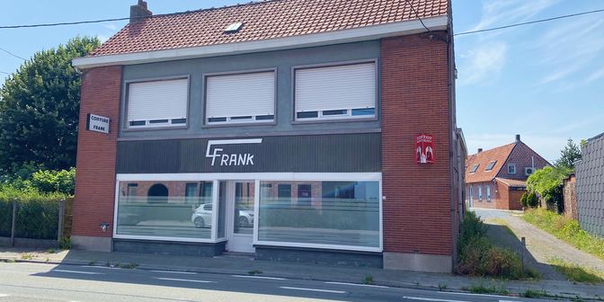 Bien professionnel à vendre à 8511 Aalbeke